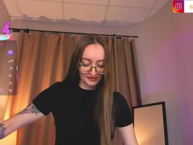 Offline ShiroHeby on BongaCams