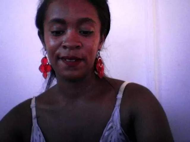 Freechat silviaLaBombe on BongaCams