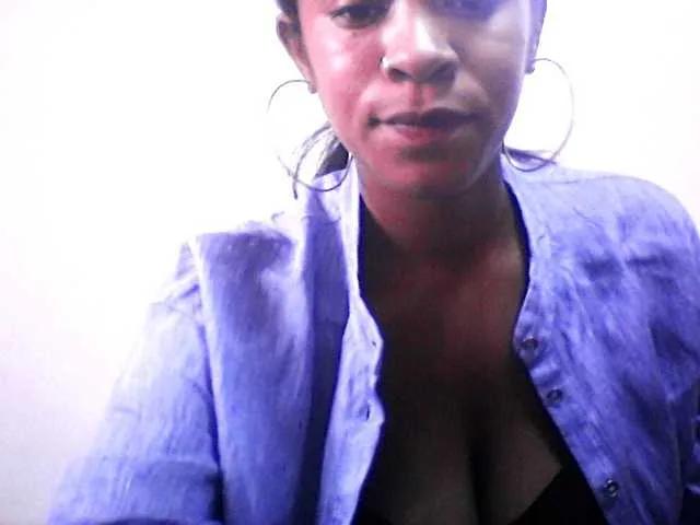 Freechat silviaLaBombe on BongaCams