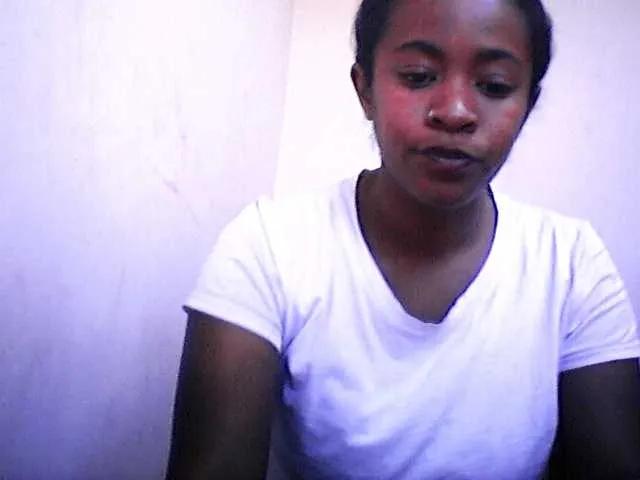 Freechat silviaLaBombe on BongaCams