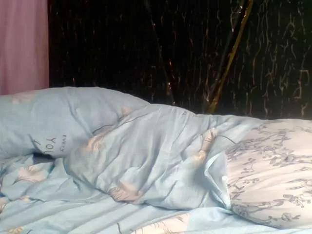 Freechat slimebony on BongaCams