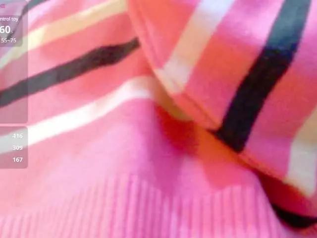 Offline slutlittlegir on BongaCams