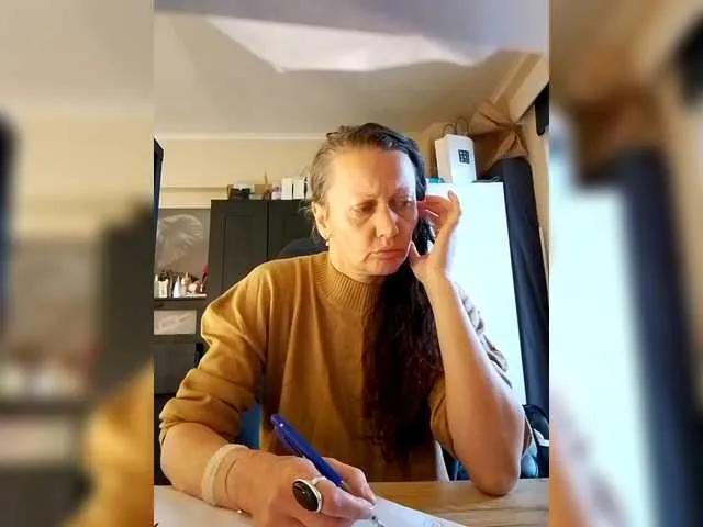 Offline SmileDance on BongaCams