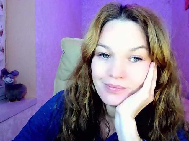 Offline smilesss on BongaCams