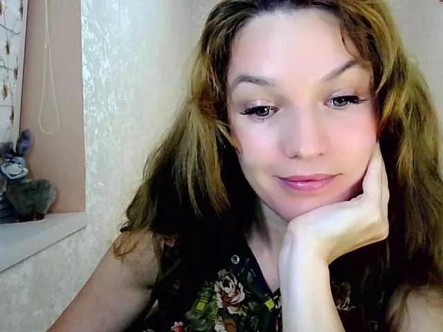 Offline smilesss on BongaCams