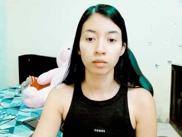 Offline sofilopez on BongaCams