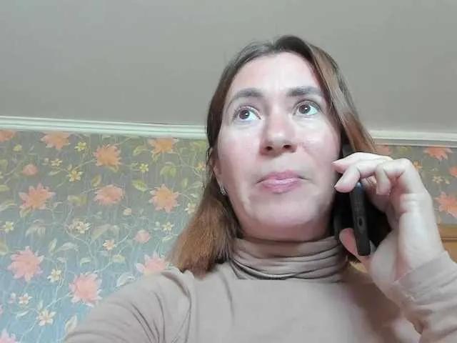 Offline SophieBush on BongaCams