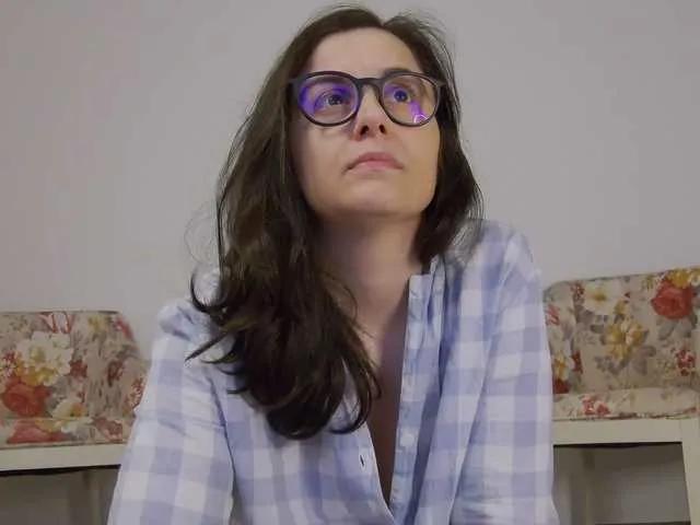 Offline SophieeRain on BongaCams