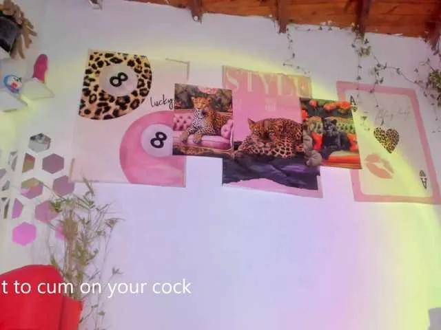 Offline srsexy on BongaCams