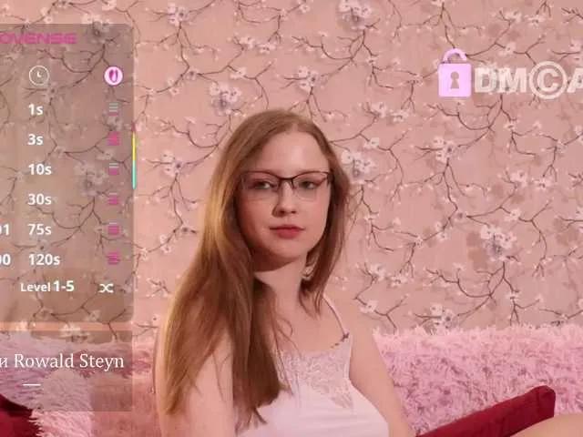 Freechat steffania on BongaCams