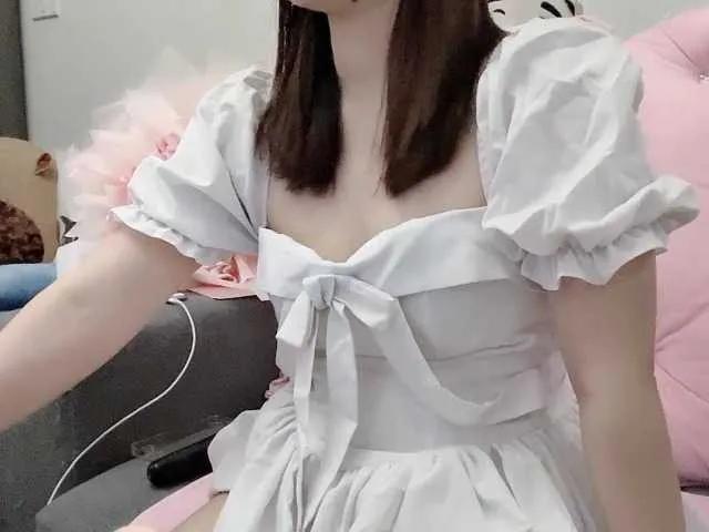 Offline Stella-869 on BongaCams