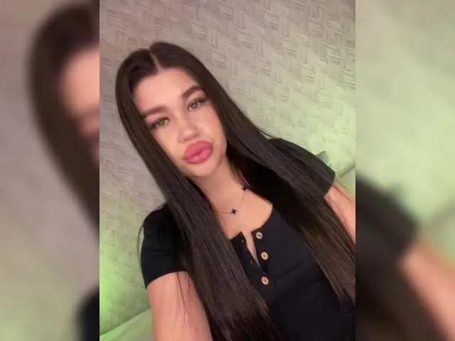 Freechat suchka-black- on BongaCams