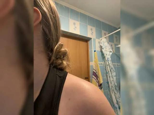 BongaCams SunshineEmma is Freechat SunshineEmma — Humorous and generous men who know how to excite and reward