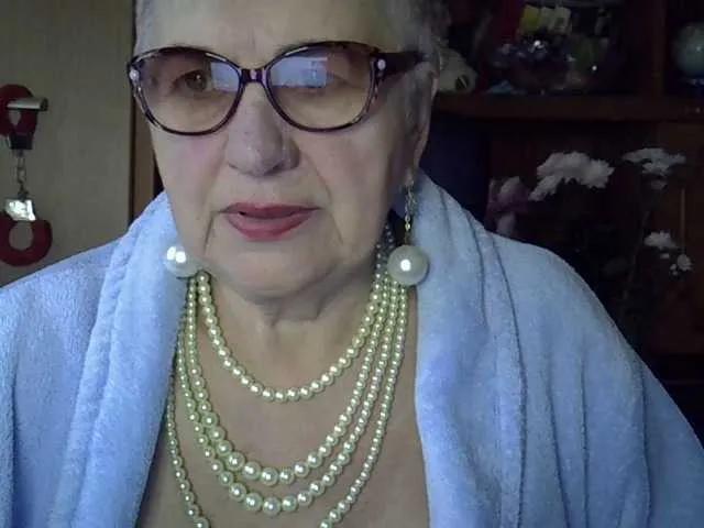 Freechat SweetCherry00 on BongaCams