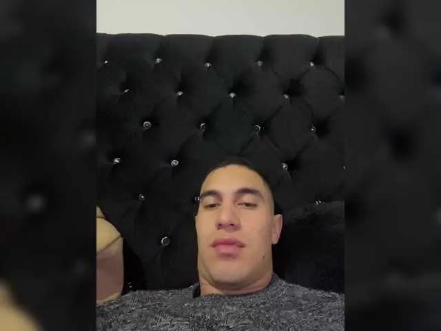 Offline TheTwins11 on BongaCams