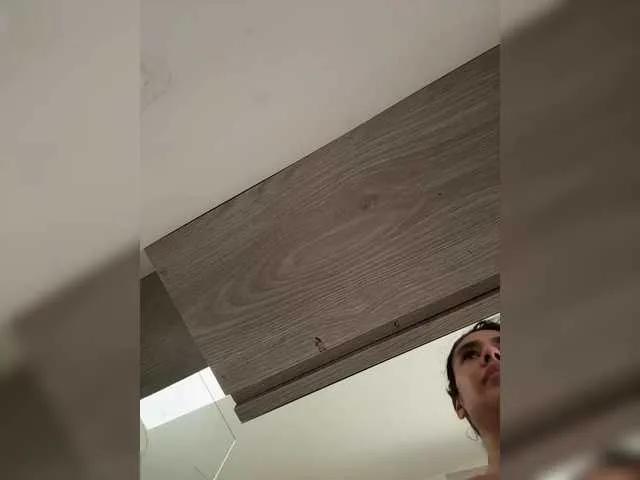 Offline TinyRouse on BongaCams