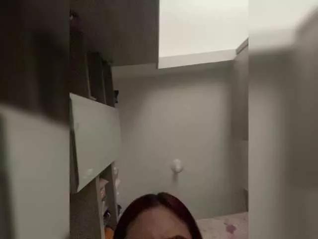 Offline TinyRouse on BongaCams