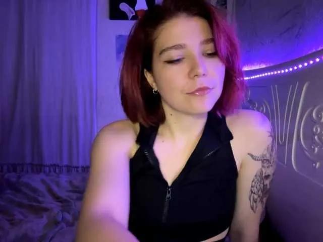 Offline TraceyKalani on BongaCams