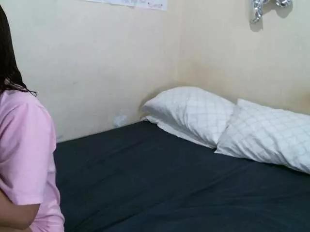 Freechat twofunnybitches on BongaCams