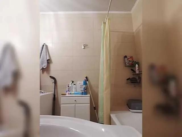 Offline ula2015 on BongaCams