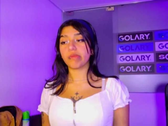 Offline UnderBaby on BongaCams