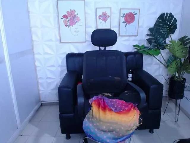 Freechat Valentina-mature on BongaCams