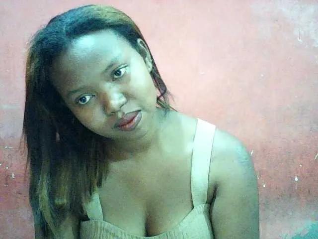 Freechat valeria223 on BongaCams