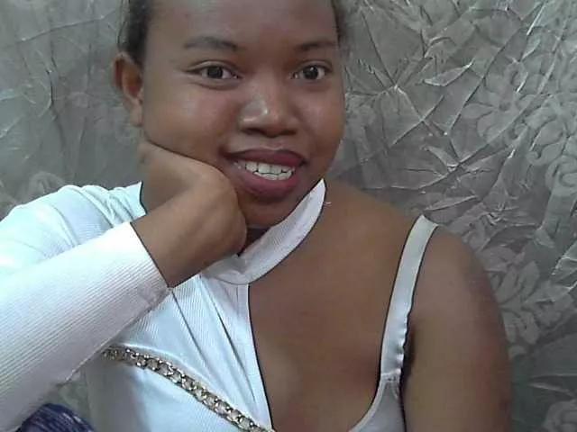 Freechat valeria223 on BongaCams