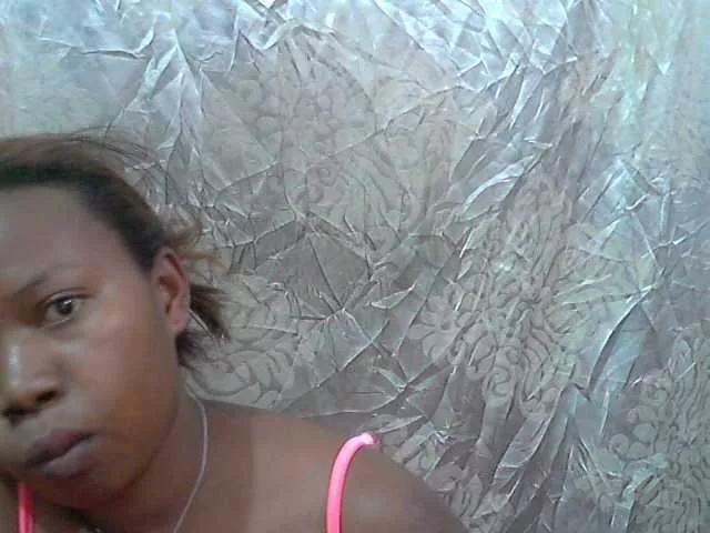 Freechat valeria223 on BongaCams