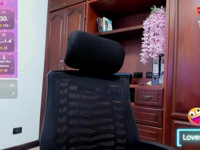 Offline ValkiriaContee on BongaCams