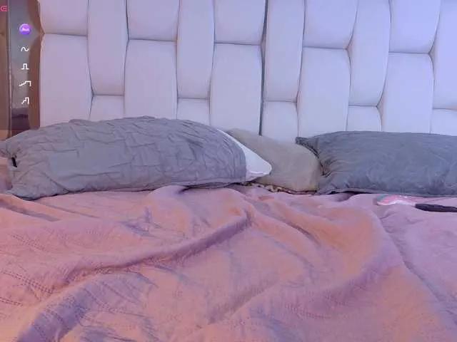 Freechat valkiriamoore on BongaCams