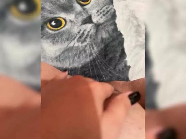 Offline VARY199999 on BongaCams