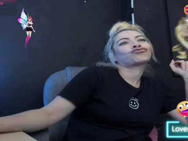 Offline viktoria-davis on BongaCams