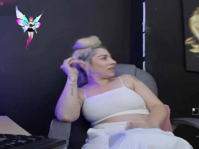 Offline viktoria-davis on BongaCams