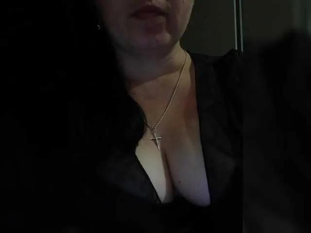 Offline Vitalina272127 on BongaCams
