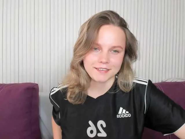 Offline WebSamkaa on BongaCams