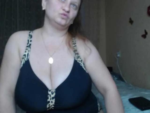 Freechat WetAngely on BongaCams