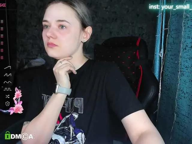 Freechat your-small-bunny on BongaCams