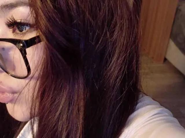 Offline Yuriko-May on BongaCams