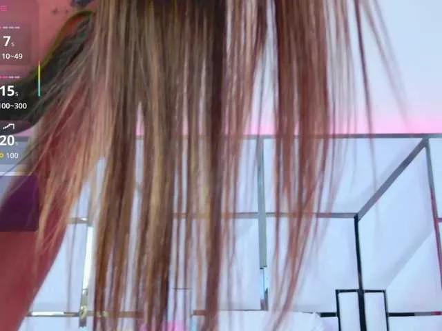 Freechat ZafiroClean on BongaCams