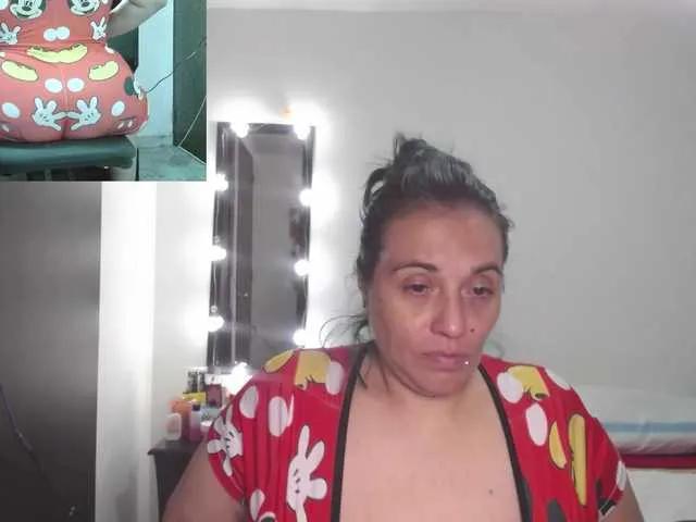 Offline zoedoll on BongaCams