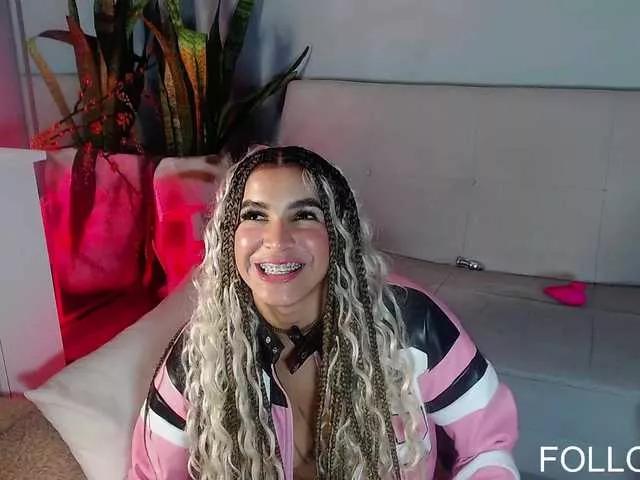 Freechat zoeyfox on BongaCams