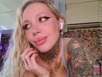 Freechat 2badforyou on Chaturbate