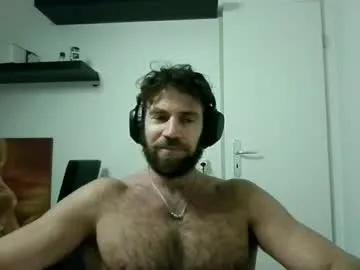 Freechat alphah_hunk on Chaturbate