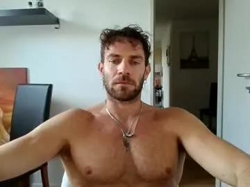 Freechat alphah_hunk on Chaturbate