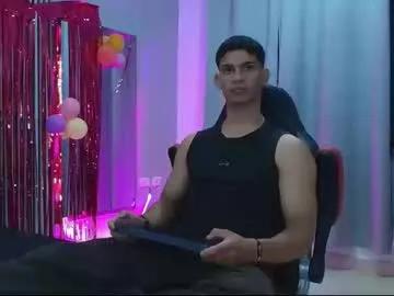 Freechat andres_stud on Chaturbate