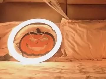 Freechat angelinepossy on Chaturbate