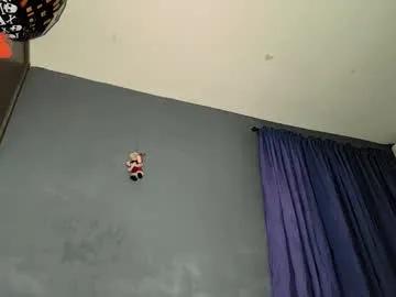 annie_darling_ — FINGERS IN ASS X 2 !!! 88// #teen #muscle #hairy #squirt #bigpussylips [51 tokens remaining]