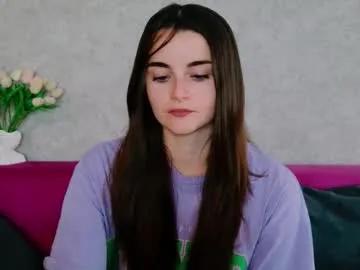 Freechat arielstonks_lovee on Chaturbate