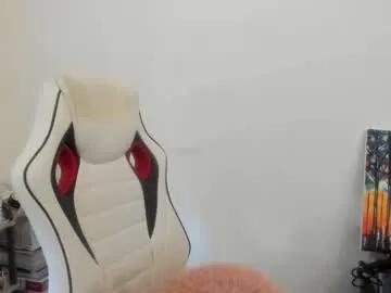 artsyandcraftsy_ — always dreamed i will travel around world and thankful for people who made it happen #english #british #skinny #new #smallboobs [9970 tokens remaining]